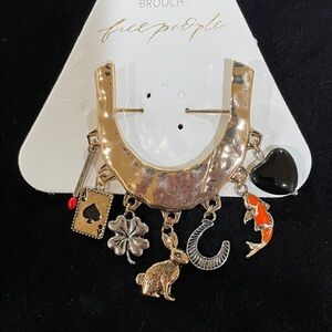Free People Gold Horseshoe Charm Brooch